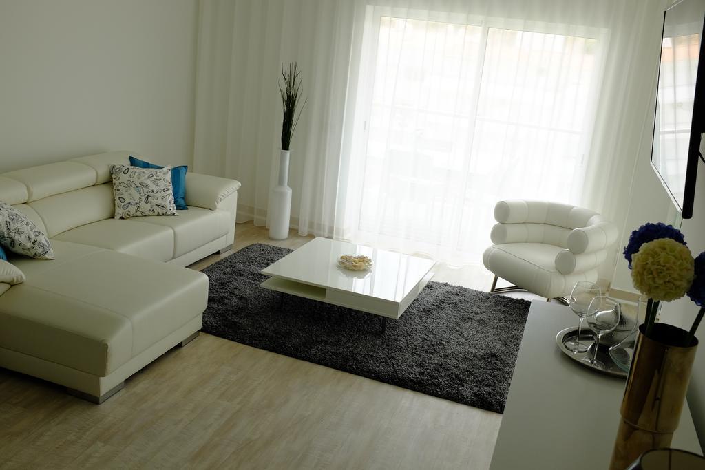 D_Loft Downtown Apartment Албуфейра Стая снимка